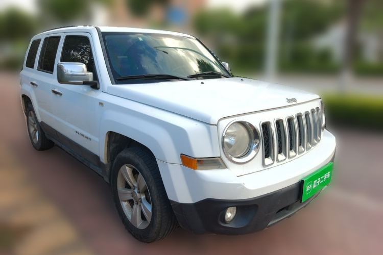 Used Jeep Patriot 2013 2.4 Sport Edition Front Right 45 Deg