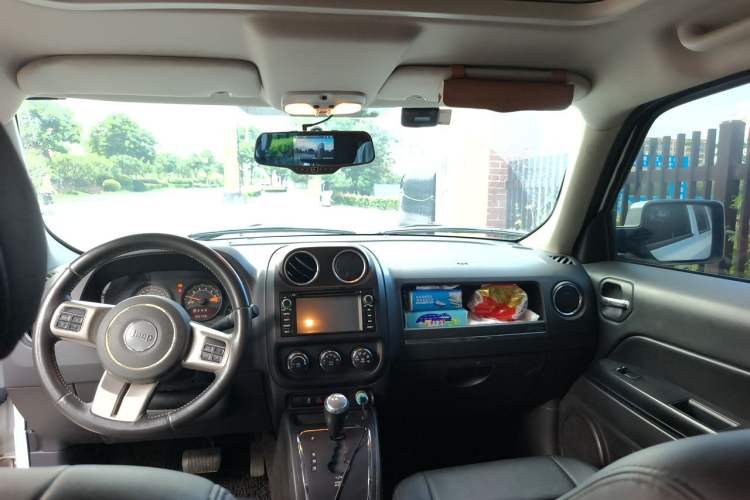 Used Jeep Patriot 2013 2.4 Sport Edition Headliner