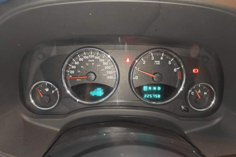 Used Jeep Patriot 2013 2.4 Luxury Navigation Edition Instrument Cluster