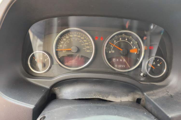 Used Jeep Patriot 2013 2.4 Luxury Navigation Edition Instrument Cluster