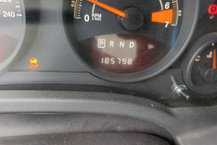 Used Jeep Patriot 2013 2.4 Sport Edition Odometer Close Up