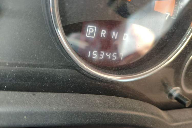 Used Jeep Patriot 2013 2.4 Luxury Navigation Edition Odometer Close Up