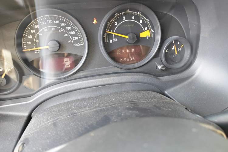 Used Jeep Patriot 2013 2.4 Sport Edition Odometer Close Up