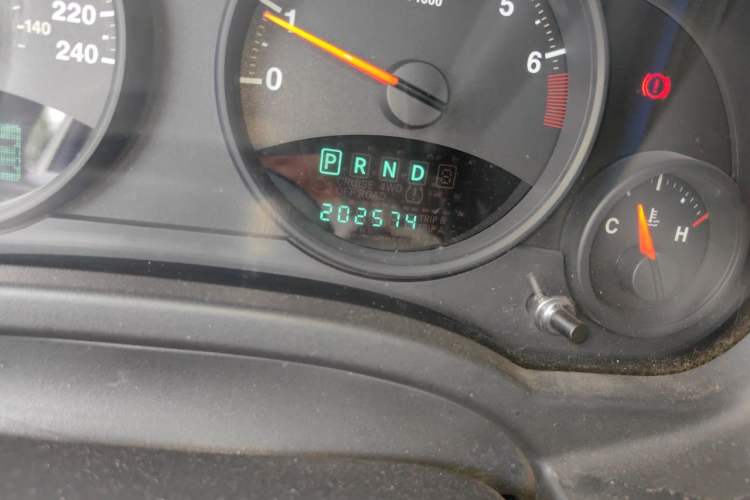 Used Jeep Patriot 2013 2.4 Black Sport Edition Odometer Close Up
