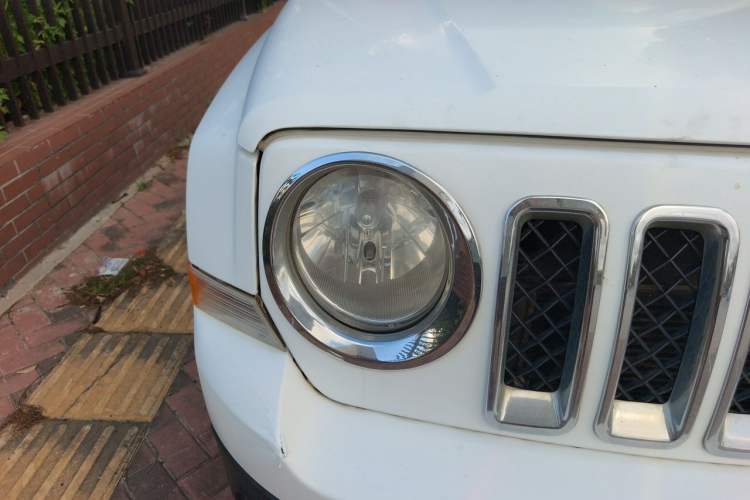 Used Jeep Patriot 2013 2.4 Sport Edition Right Front Headlight