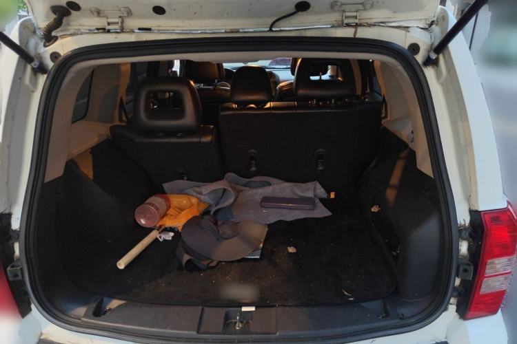 Used Jeep Patriot 2013 2.4 Luxury Navigation Edition Trunk
