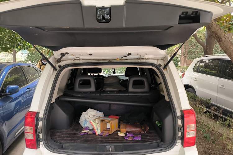 Used Jeep Patriot 2013 2.4 Luxury Navigation Edition Trunk