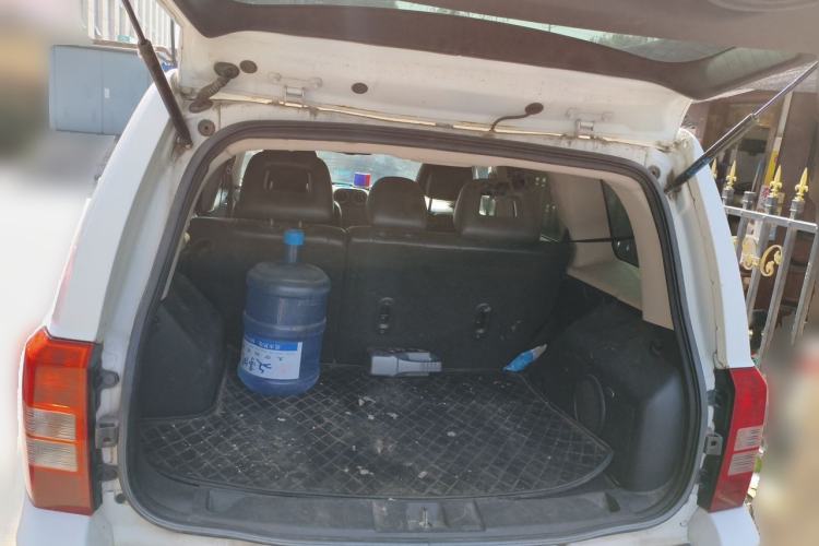 Used Jeep Patriot 2013 2.4 Luxury Navigation Edition Trunk