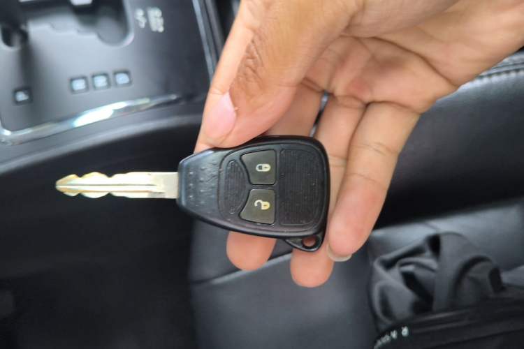 Used Jeep Patriot 2013 2.4 Luxury Navigation Edition Vehicle Key