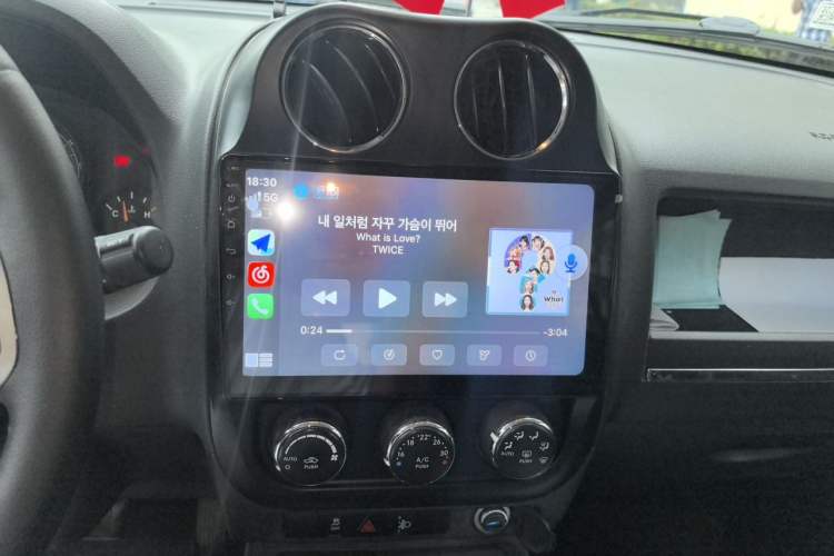 Used Jeep Patriot 2014 2.4L Sport Edition Audio And AC Panel