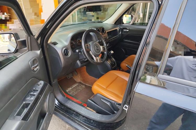 Used Jeep Patriot 2014 2.4L Sport Edition Driver Seat