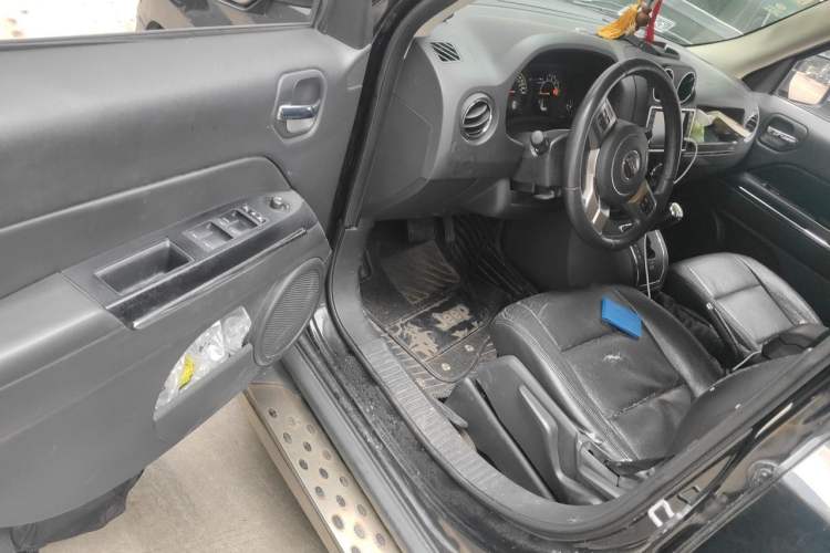 Used Jeep Patriot 2014 2.0L Sport Enhanced Edition Driver Seat