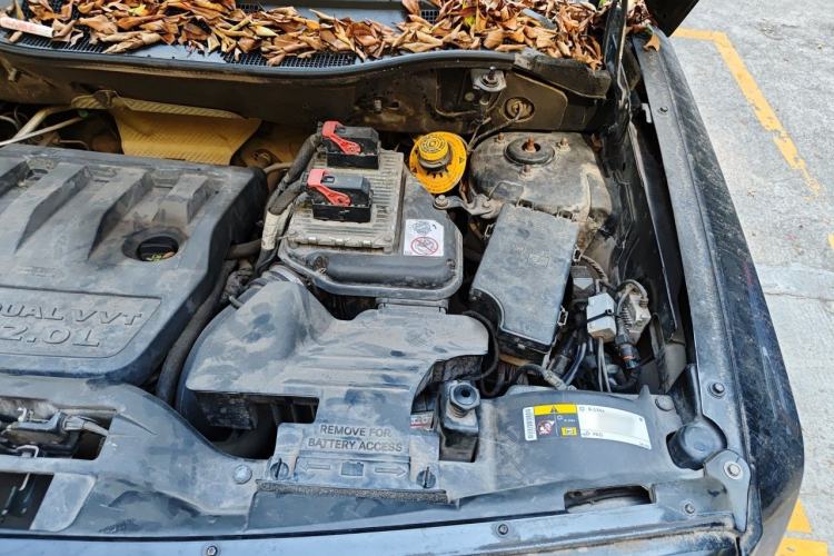 Used Jeep Patriot 2014 2.0L Sport Enhanced Edition Engine Bay Left