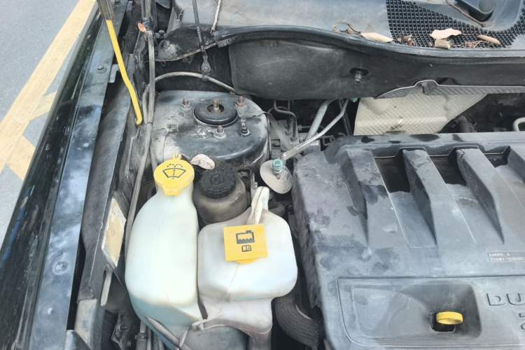 Used Jeep Patriot 2014 2.4L Sport Edition Engine Bay Right