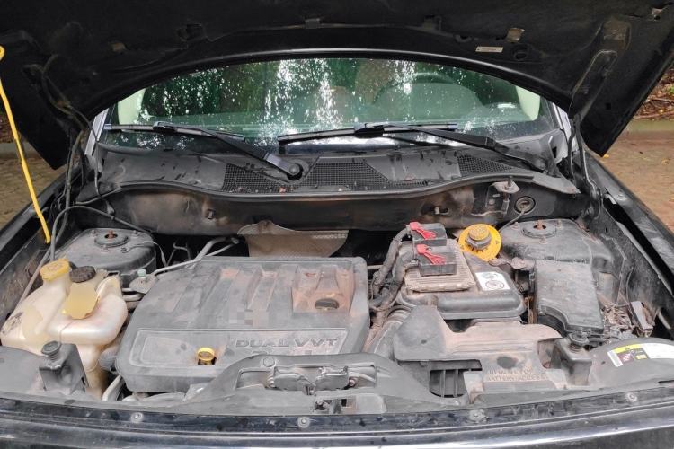 Used Jeep Patriot 2014 2.4L Sport Edition Engine Bay