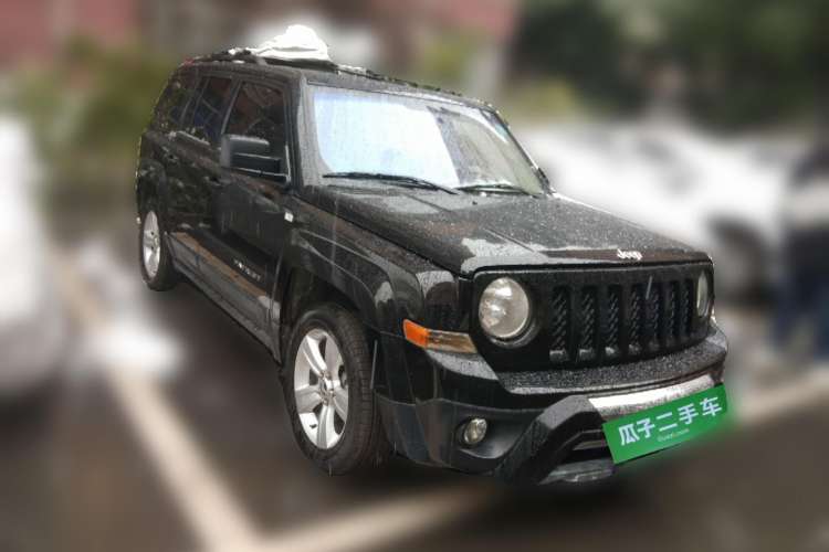 Used Jeep Patriot 2014 2.0L Sport Enhanced Edition Front Right 45 Deg