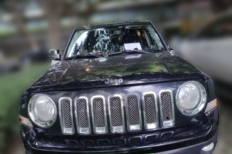 Used Jeep Patriot 2014 2.4L Luxury Navigation Edition Front