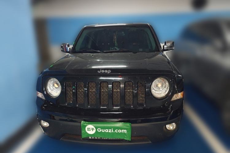Used Jeep Patriot 2014 2.4L Sport Edition Front