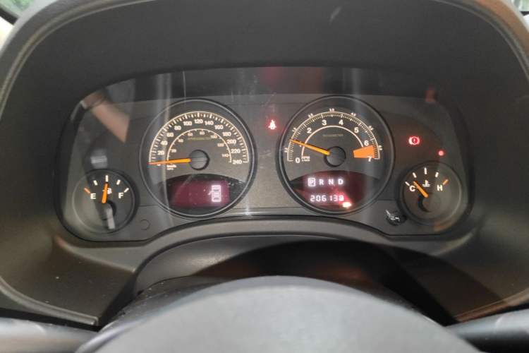Used Jeep Patriot 2014 2.4L Sport Edition Instrument Cluster