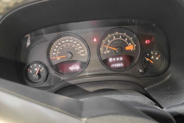 Used Jeep Patriot 2014 2.0L Sport Enhanced Edition Instrument Cluster