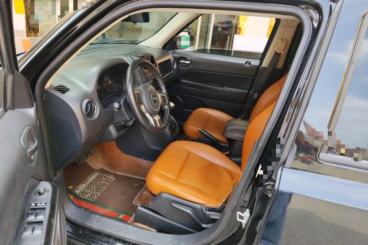 Used Jeep Patriot 2014 2.4L Sport Edition Left Front Seat