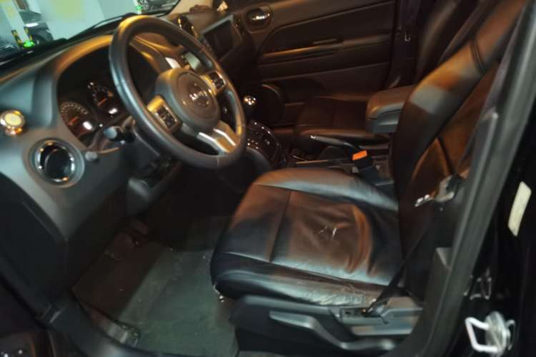 Used Jeep Patriot 2014 2.4L Sport Edition Left Front Seat
