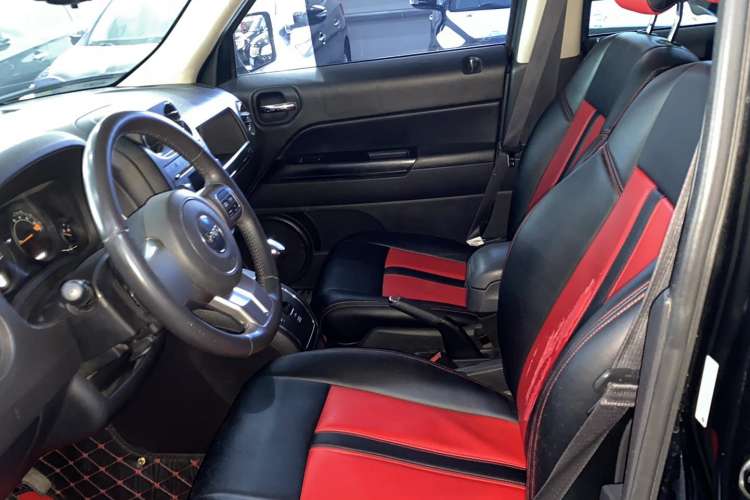 Used Jeep Patriot 2014 2.4L Sport Edition Left Front Seat