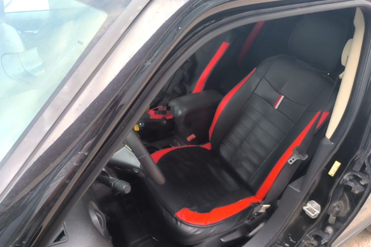 Used Jeep Patriot 2014 2.4L Sport Edition Left Front Seat