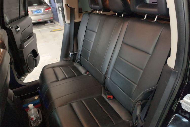 Used Jeep Patriot 2014 2.4L Luxury Navigation Edition Left Rear Seat