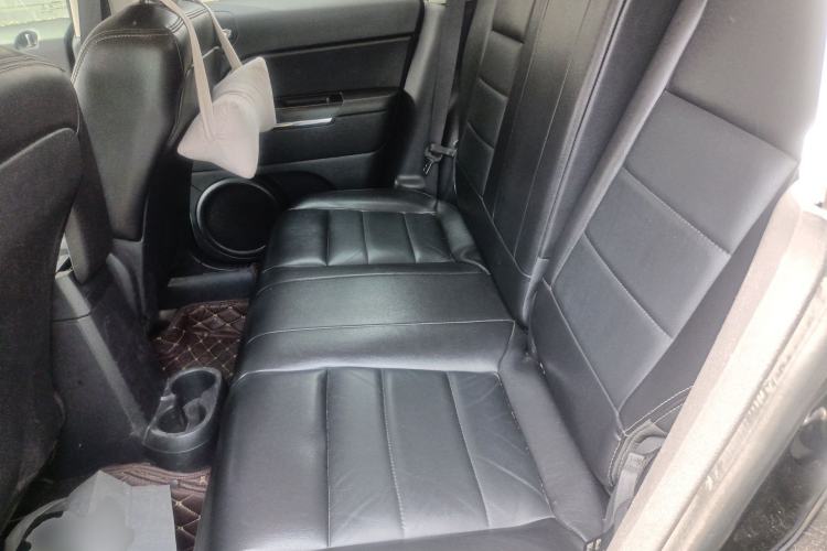 Used Jeep Patriot 2014 2.4L Luxury Navigation Edition Left Rear Seat