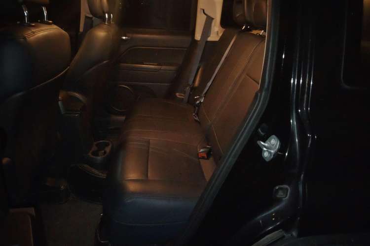 Used Jeep Patriot 2014 2.4L Sport Edition Left Rear Seat