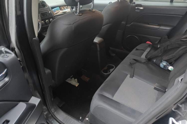 Used Jeep Patriot 2014 2.4L Sport Edition Left Rear Seat