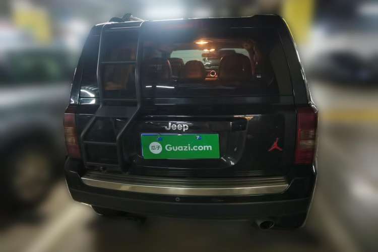 Used Jeep Patriot 2014 2.4L Sport Edition Rear