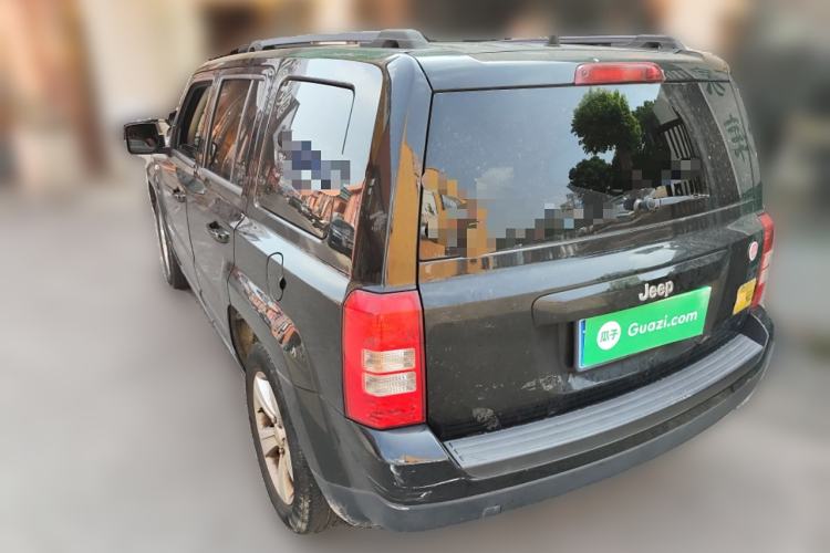Used Jeep Patriot 2014 2.4L Sport Edition Rear Left 45 Deg