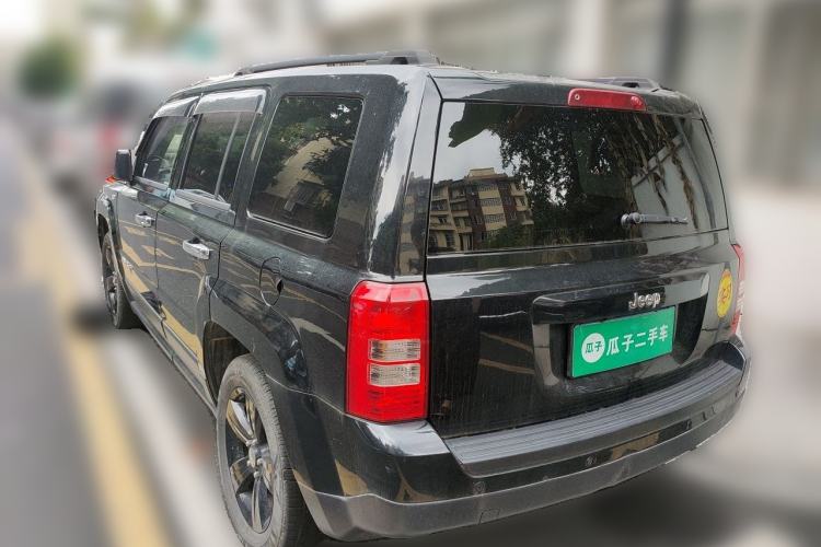 Used Jeep Patriot 2014 2.4L Sport Edition Rear Left 45 Deg