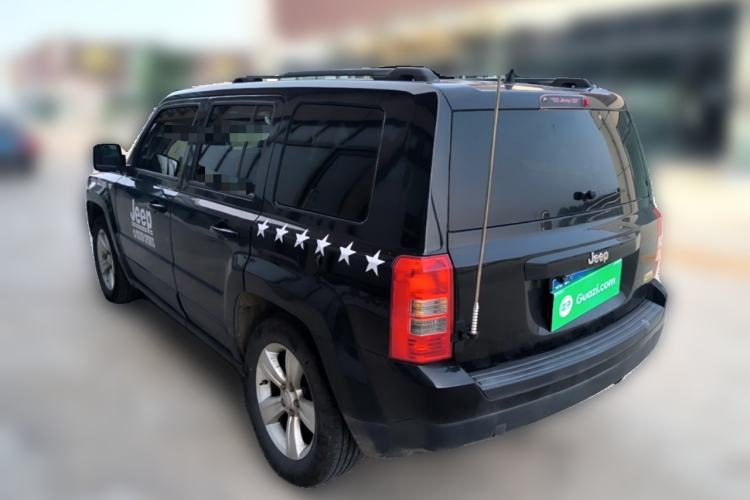 Used Jeep Patriot 2014 2.4L Sport Edition Rear Left 45 Deg