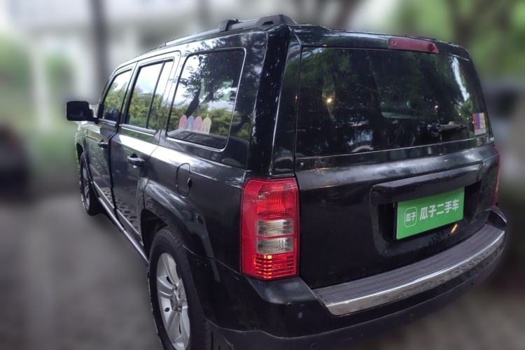 Used Jeep Patriot 2014 2.4L Luxury Navigation Edition Rear Left 45 Deg