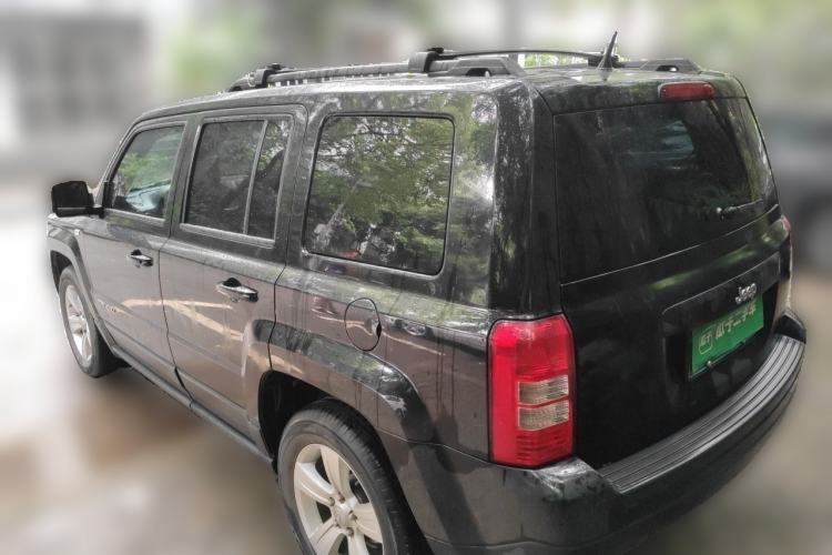 Used Jeep Patriot 2014 2.4L Sport Edition Rear Left 45 Deg
