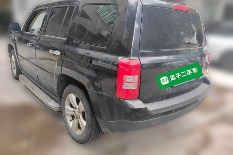 Used Jeep Patriot 2014 2.0L Sport Enhanced Edition Rear Left 45 Deg