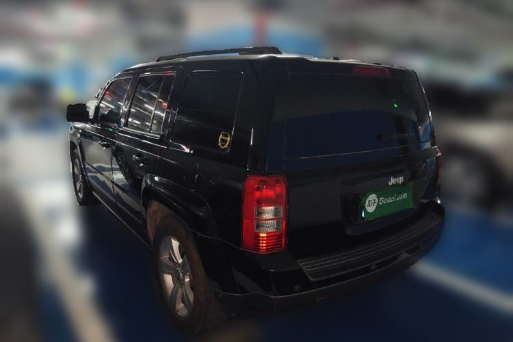 Used Jeep Patriot 2014 2.4L Sport Edition Rear Left 45 Deg