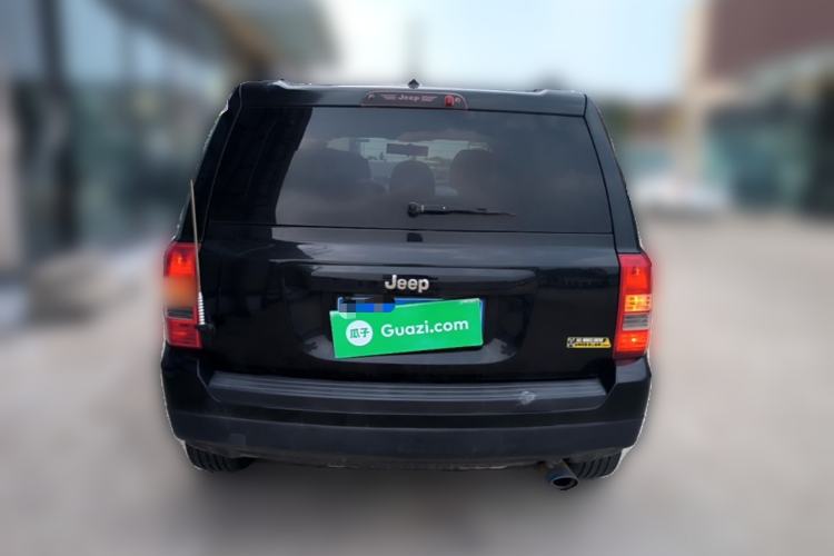 Used Jeep Patriot 2014 2.4L Sport Edition Rear
