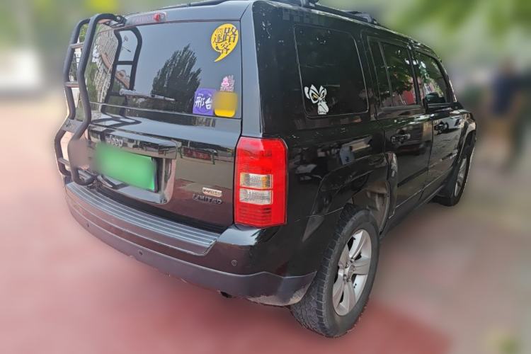 Used Jeep Patriot 2014 2.4L Sport Edition Rear Right 45 Deg