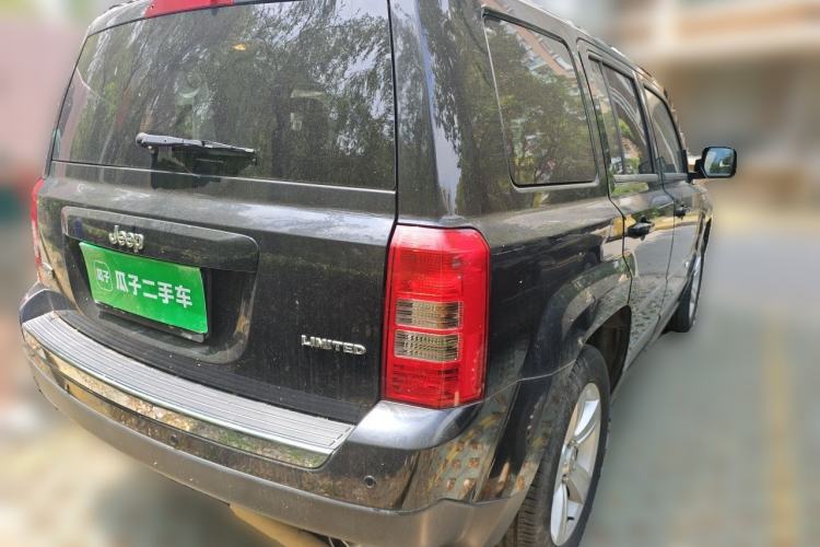 Used Jeep Patriot 2014 2.4L Luxury Navigation Edition Rear Right 45 Deg