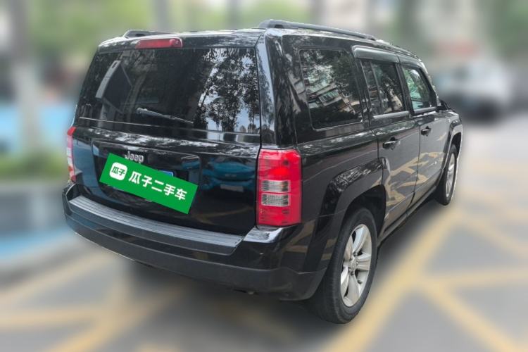 Used Jeep Patriot 2014 2.4L Sport Edition Rear Right 45 Deg