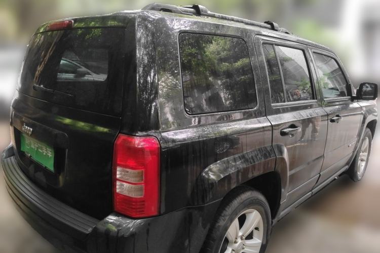 Used Jeep Patriot 2014 2.4L Sport Edition Rear Right 45 Deg