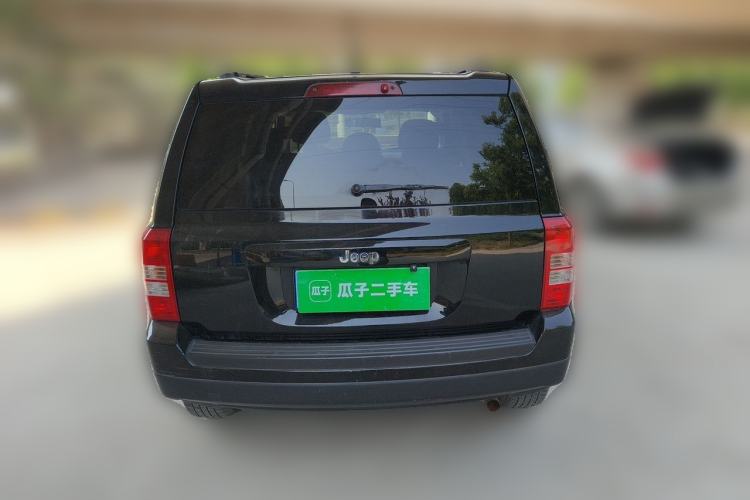 Used Jeep Patriot 2014 2.4L Sport Edition Rear