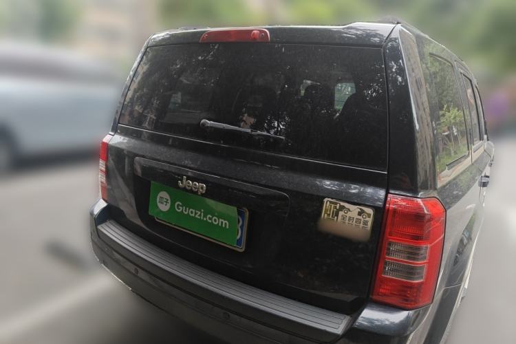 Used Jeep Patriot 2014 2.4L Sport Edition Rear