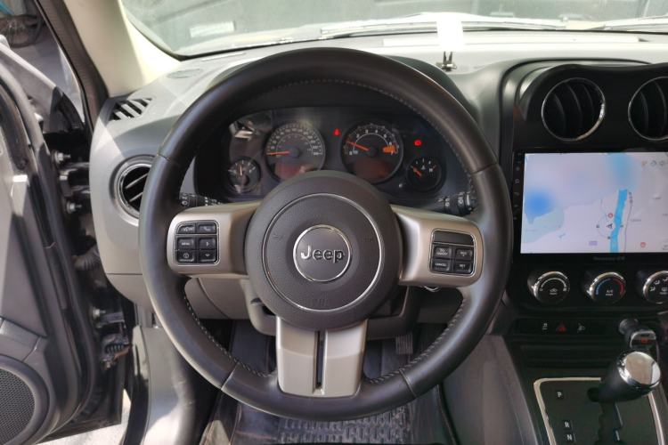 Used Jeep Patriot 2014 2.0L Sport Enhanced Edition Steering Wheel
