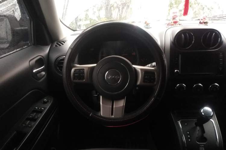 Used Jeep Patriot 2014 2.0L Sport Enhanced Edition Steering Wheel