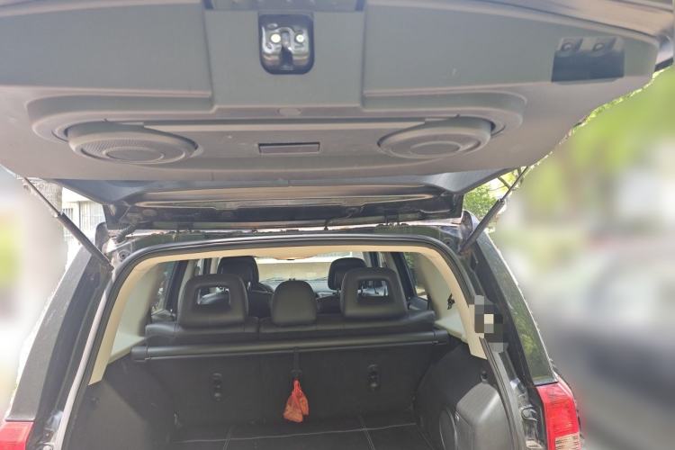 Used Jeep Patriot 2014 2.4L Luxury Navigation Edition Trunk